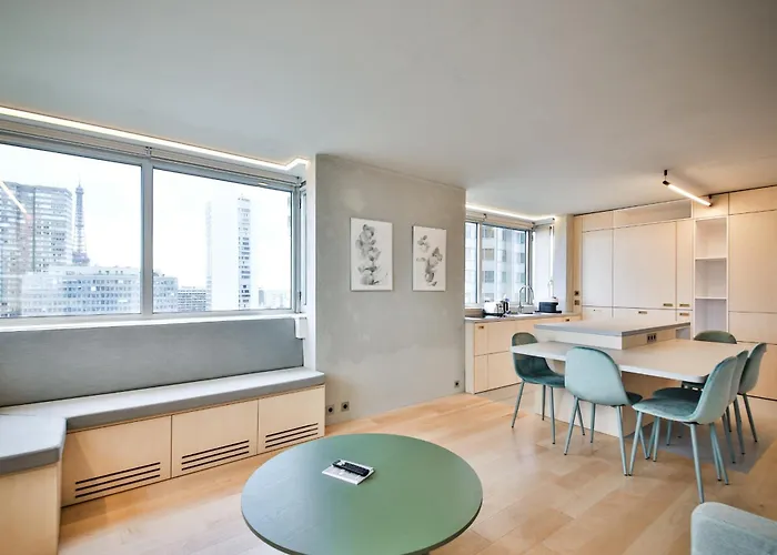 Luxurious Flat/3bedrooms/amazing View/effeiltower Apartmán *